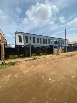 3bdrm Townhouse/Terrace in Ifako Gbagada for sale