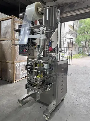 Four-Side Sealing Liquid/Sauce Packing Machine