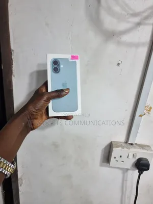 New Apple iPhone 17 512 GB Blue