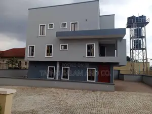 4bdrm Duplex in Dugbe (Onireke) for sale