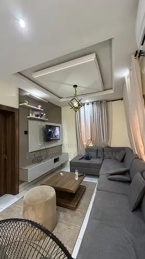 3 Bedroom Shortlet Apartment Jericho Gra