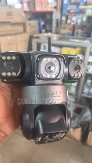 Ultra Hd 3 Lens Motion Detection Solar CCTV Camera