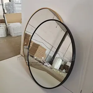 Available in Gold and Black 
3cm Thickness 
Aluminum Frame