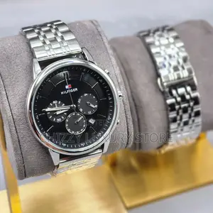 Tommy Hilfiger Quality Luxury Chain Strap Wristwatch