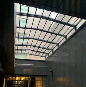Retractable Automatic Shed Cover , And Shed Fabrication