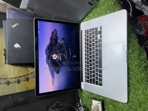 Laptop Apple MacBook Pro 2013 8GB Intel Core I7 SSD 256GB