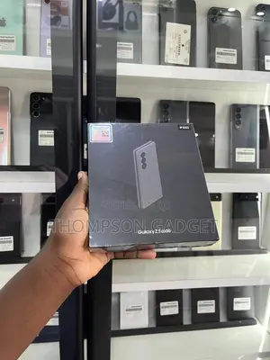 New Samsung Galaxy Z Fold6 512 GB
