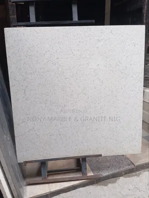80×80 Silver Quartz