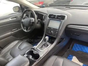 Ford Fusion Titanium 4dr Sedan AWD w/EcoBoost (2.0L 4cyl Turbo 6A) 2015