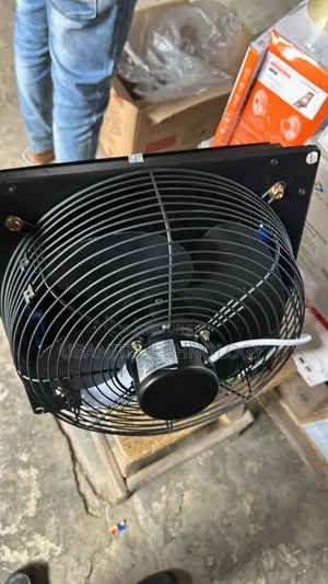 20" Extractor Fan With Shutters
