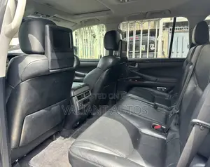Lexus LX 570 AWD 2013 Gray