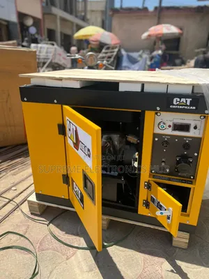Model X15 13kva Cat Diesel Soundproof Generator (Key Start Battery)