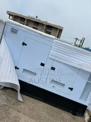 Brand New Perkins 200kva Soundproof Diesel Silent Lister Generator