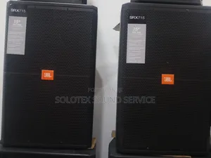 Quality Pair JBL 715 Speaker