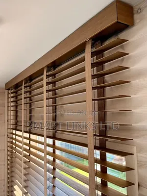 Premium Wooden Window Blinds – Natural Elegant Look