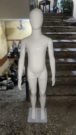 Age 8 To 12 Years Unisex Glossy White Mannequin