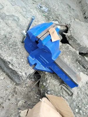 Bench Vice 8"