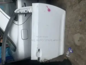Toyota Sienna Front Right Empty Door 012 Model
