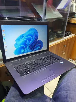 Laptop HP ZBook 17 G3 64GB Intel Core I7 SSD 512GB