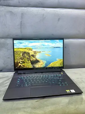 Laptop Alienware M15 R3 16GB Intel Core I7 SSD 1T