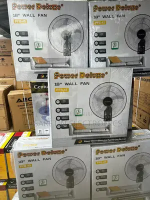 Power Deluxe Wall Fan 18 Inches