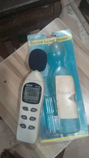 Extech 407730 Digital Sound Level Meter.
