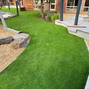 Plan Artificial Grass Carpet Sold by Square Meter