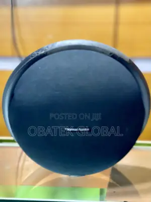 Onyx Studio Speaker