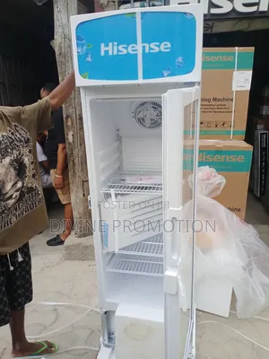 Hisense Beverage Chiller, 222 Liters, White Color, 1 Year Warranty.