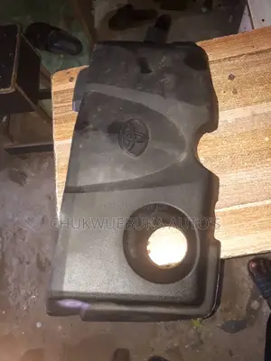 Engin Cover Camry 2018