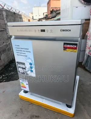 Original Brand New Bosch Standing Dishwasher With Led Display Silver