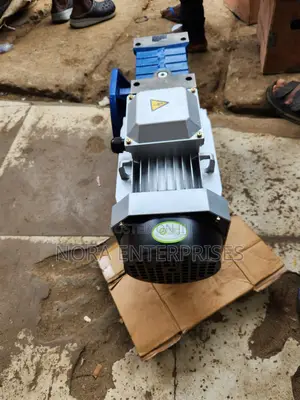 3hp/2.2kw Three Phase Electric Worm Gear Motor