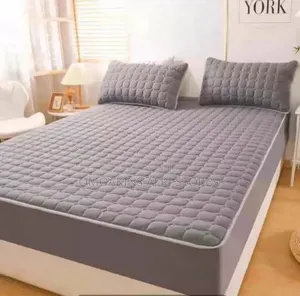 Fitted Bed Sheet Protector Breathable Waterproof Bedspreads Cover