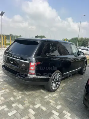 Land Rover Range Rover Vogue 2016 Black