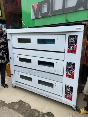3 Deck 9 Tray Oven