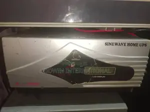 Soccer Power Inverter 1.8kva 24v