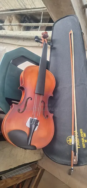 Yamaha 4/4 Viola
