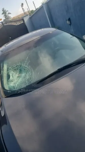 Nissan Maxima 2010 Windscreen Glass Available