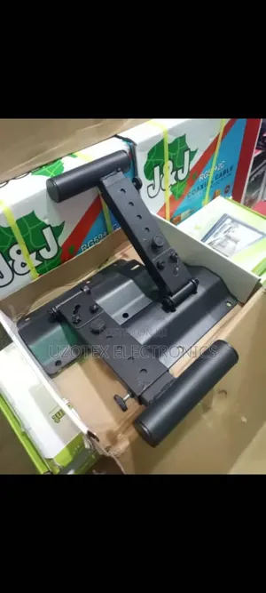 Professional Speaker Wall Hanger