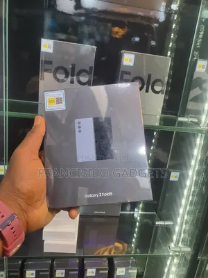 New Samsung Galaxy Z Fold 5 256 GB Blue