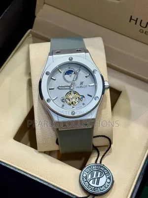 High Grade Quality Hublot Silver Leather Watch