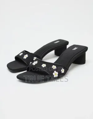 Floral Embellished Daisy Heeled Slippers. Sizes 37-43