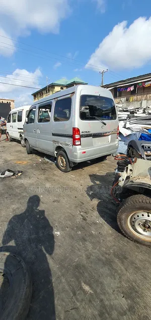 Suzuki APV Minibus 2009 Silver