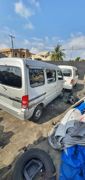 Suzuki APV Minibus 2009 Silver