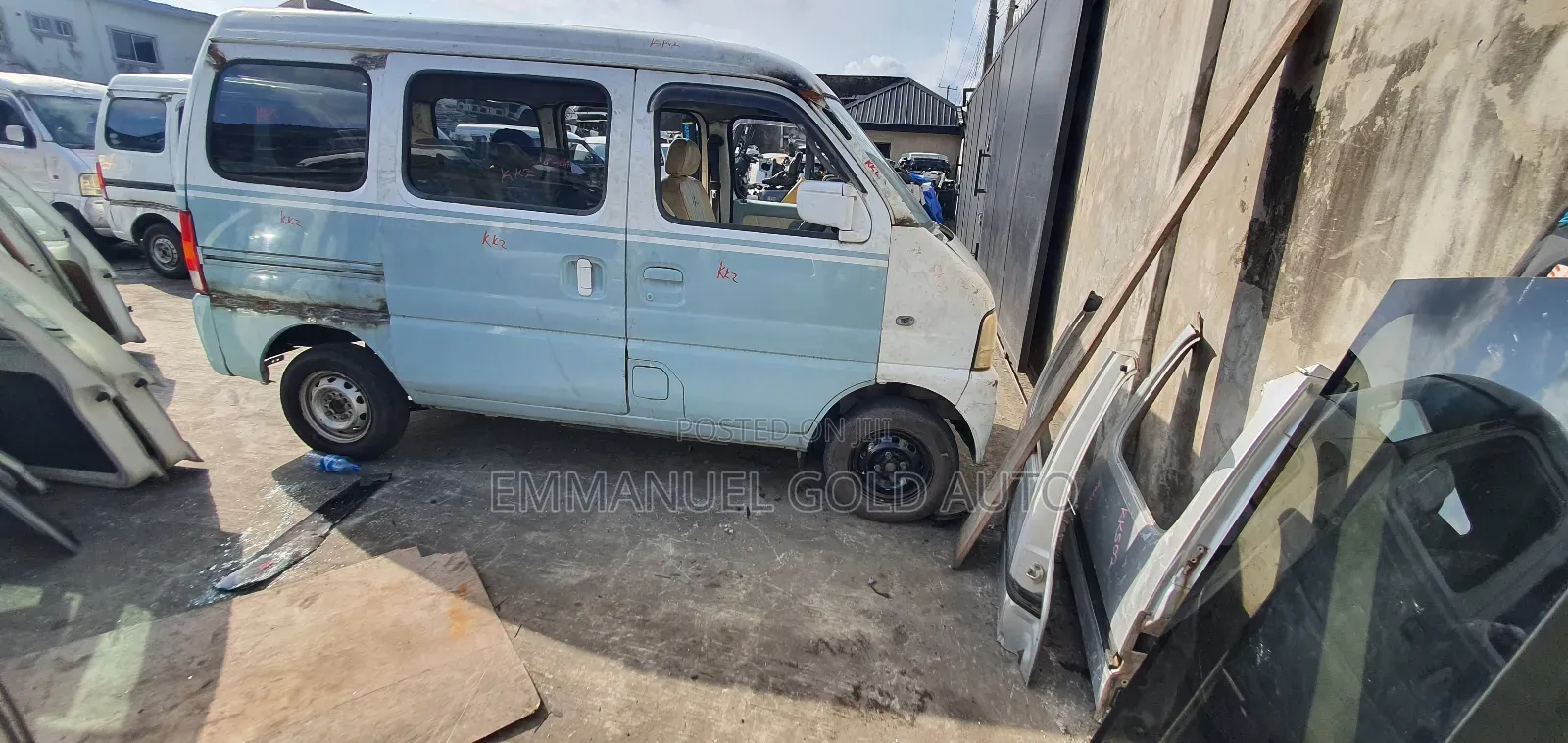 Suzuki APV Minibus 2008 White