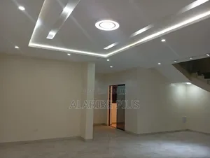 3bdrm Duplex in Estate, Dawaki for sale