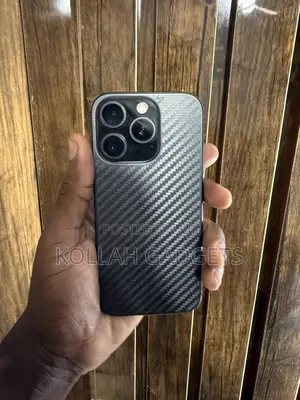 Apple iPhone 16 Pro 128 GB Black