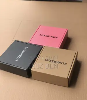 Very Neat and Affordable Size 10 and 15 Pizza Box