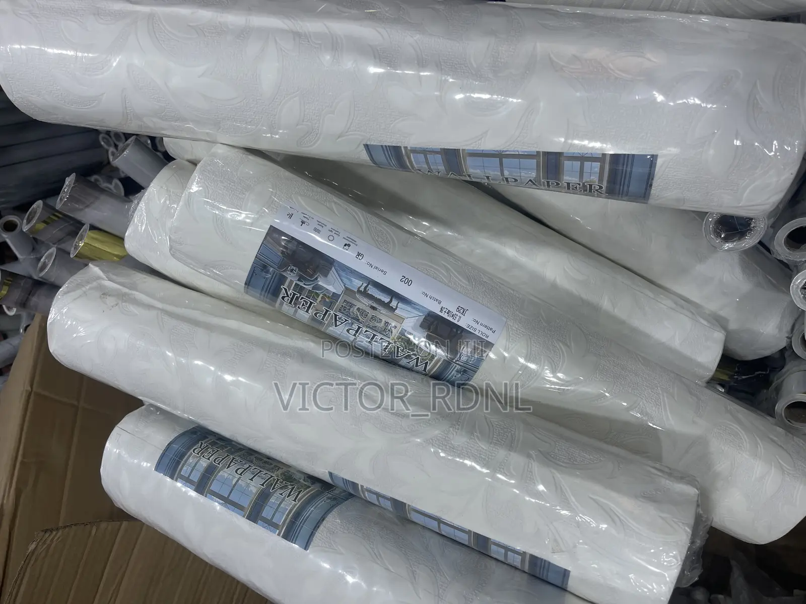 Plain White Paintable Wallpaper