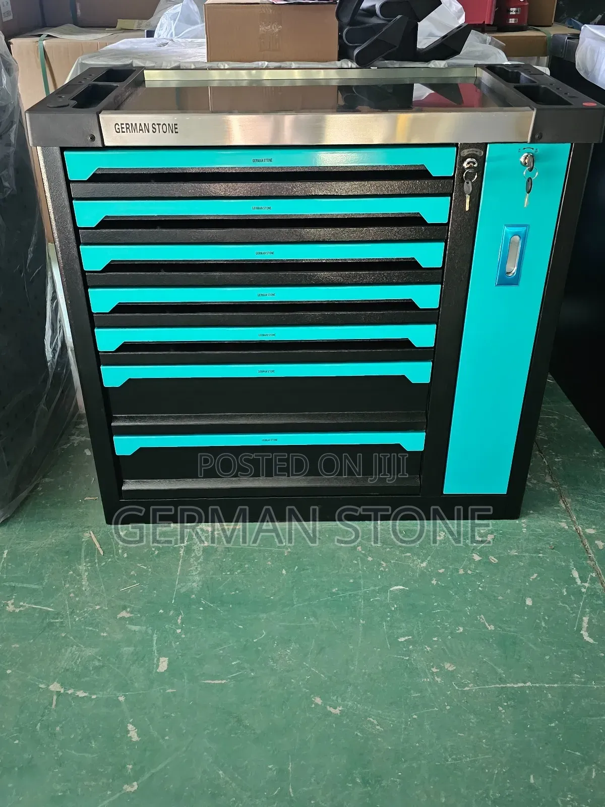 Seven Drawer Tools Box Mechanical